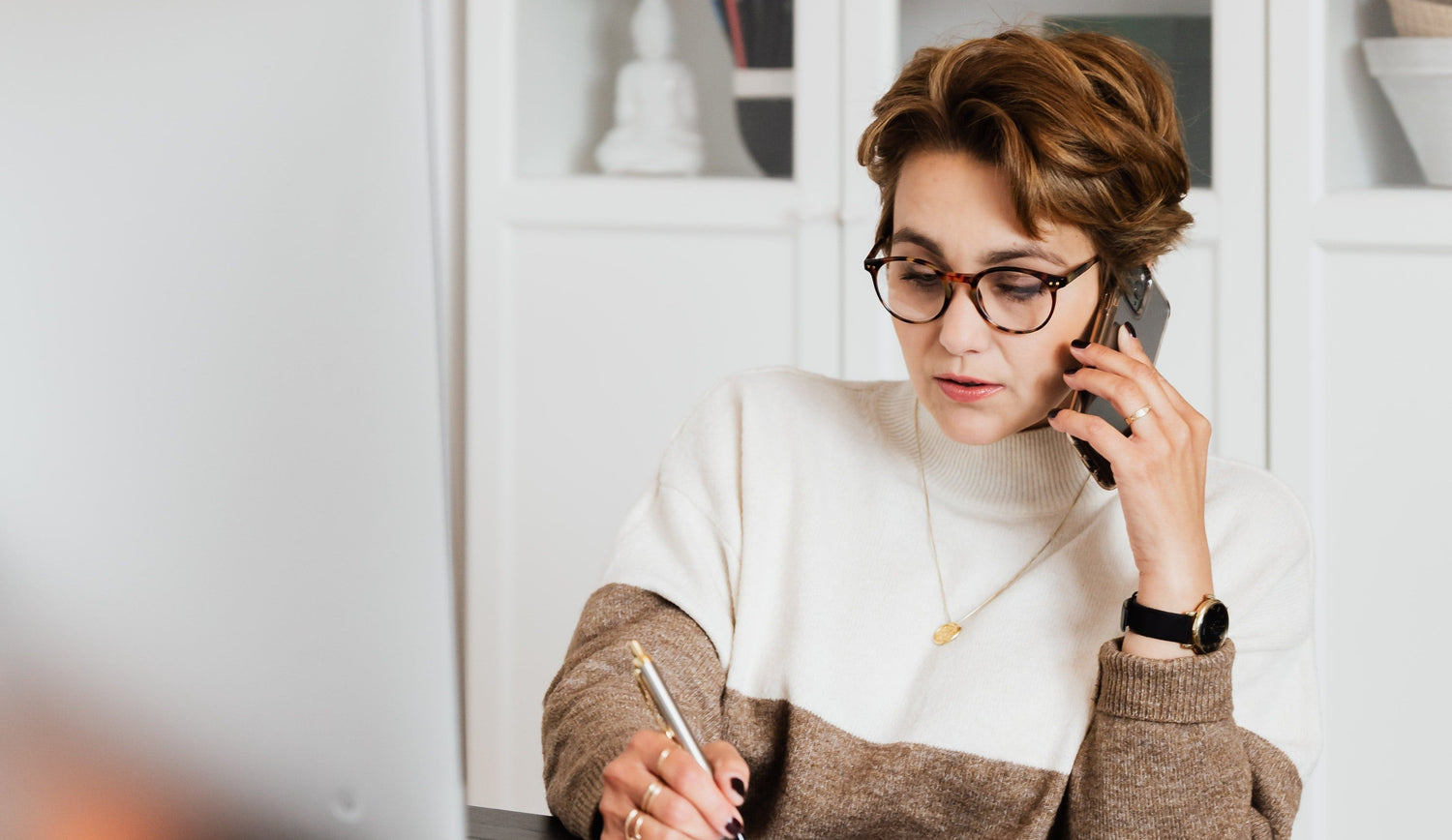 Comment anticiper et préparer son retour après un congé maternité ? - Daylily Paris
