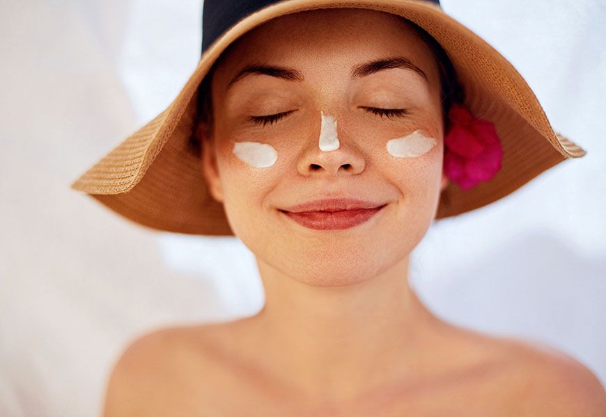 Comment bien nourrir sa peau quand on est enceinte ? - Daylily Paris