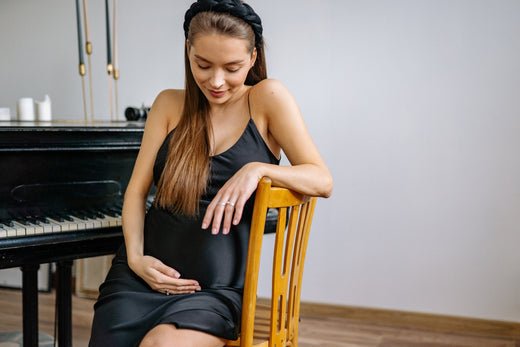 Comment s'habiller pendant la grossesse ? - Daylily Paris