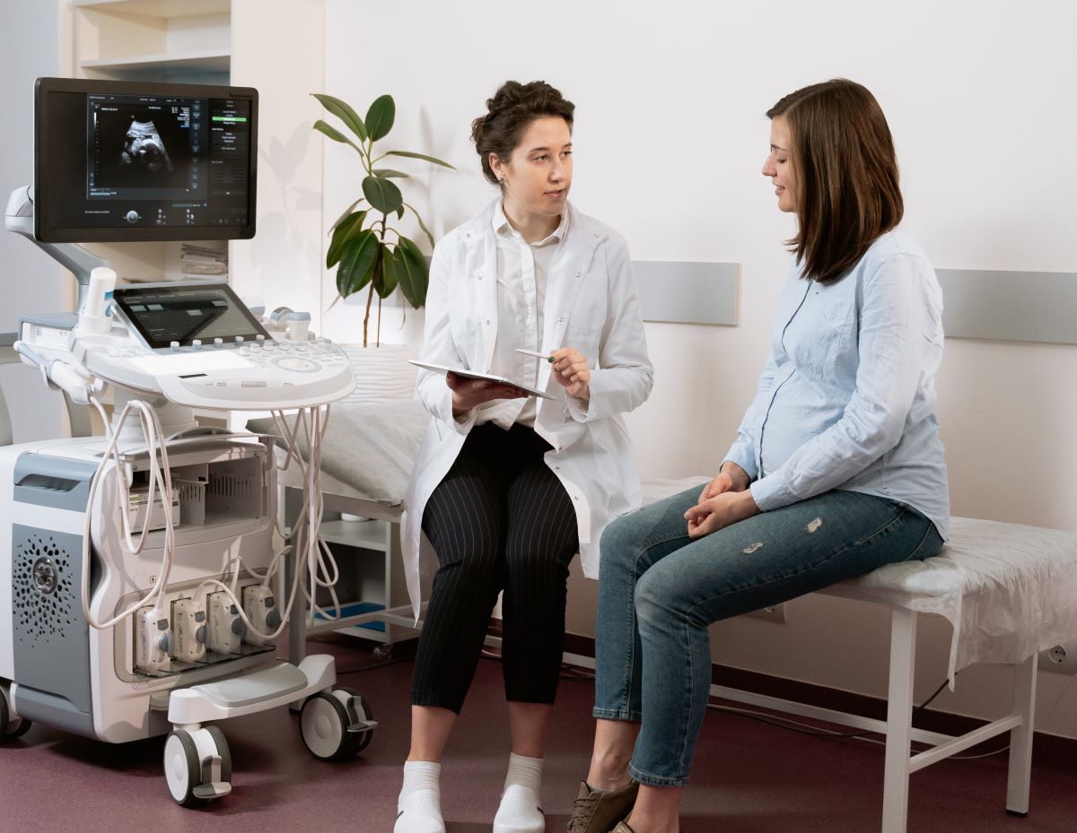 Femmes enceintes et vaccination contre la Covid : qu’en est-il ? - Daylily Paris