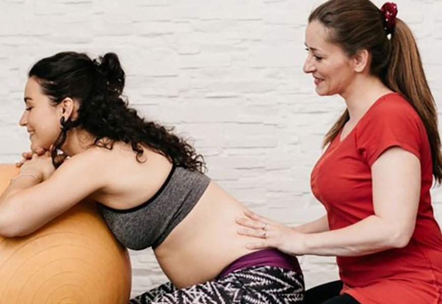 Grossesse et accompagnement : quel est le rôle des doulas ? - Daylily Paris