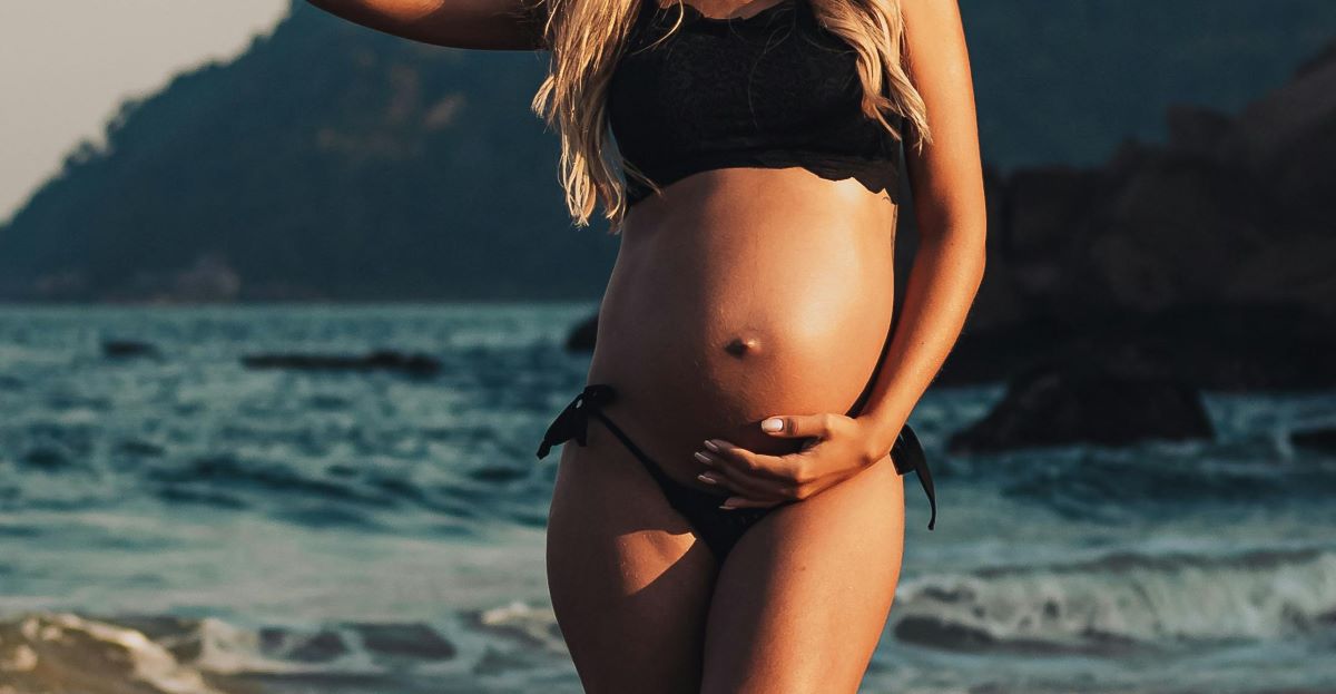 Grossesse et chaleur : astuces pour bien vivre enceinte en été - Daylily Paris