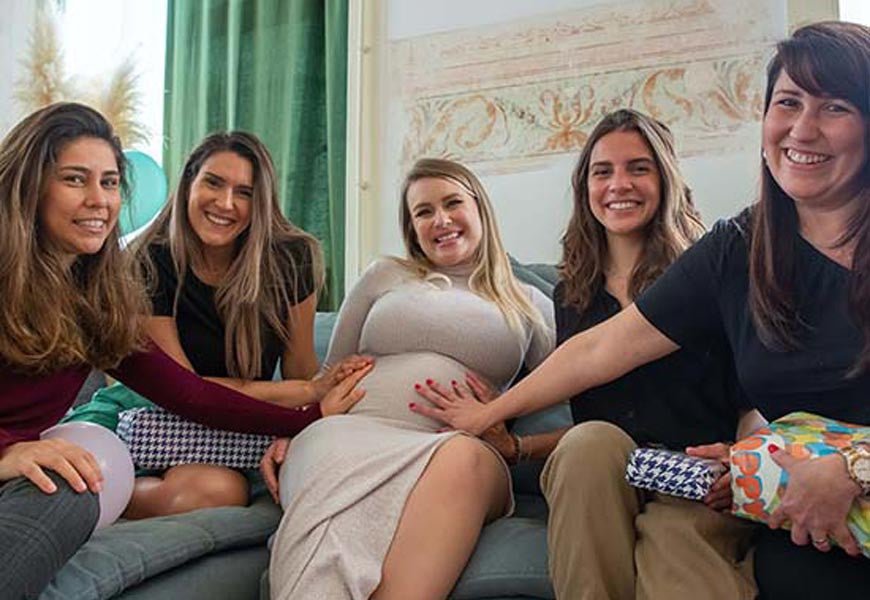 Le blessing way : quelle cérémonie pour fêter la future maman ? - Daylily Paris