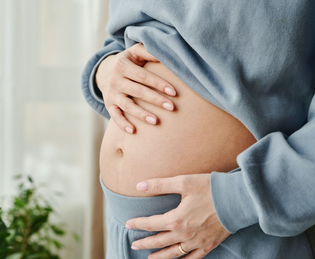 Hydrater sa peau sèche pendant la grossesse